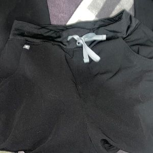 FIGS zamora black joggers